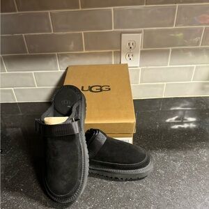 Ugg Clogs - from DH Gate